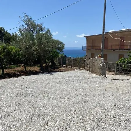 Casa Liviana La Taverna